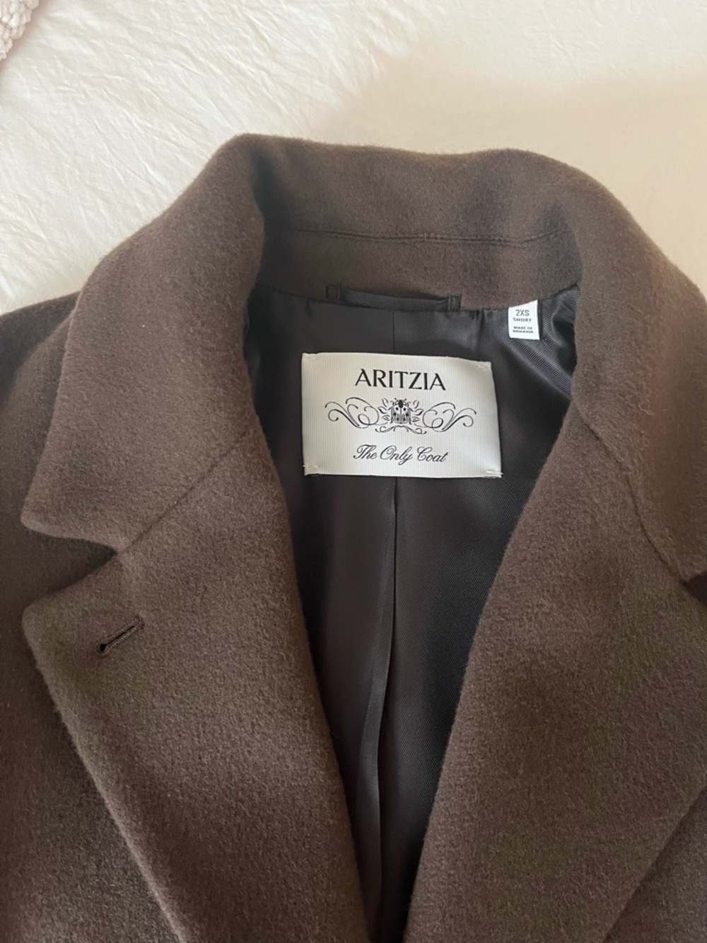 Aritzia the only coat - Picture 2 of 4